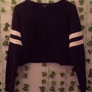 Long Sleeve Cropped Sweatshirt